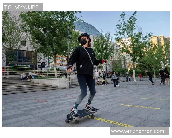 滑板运动热潮席卷上海滑板队引领力量变革与体育新风尚