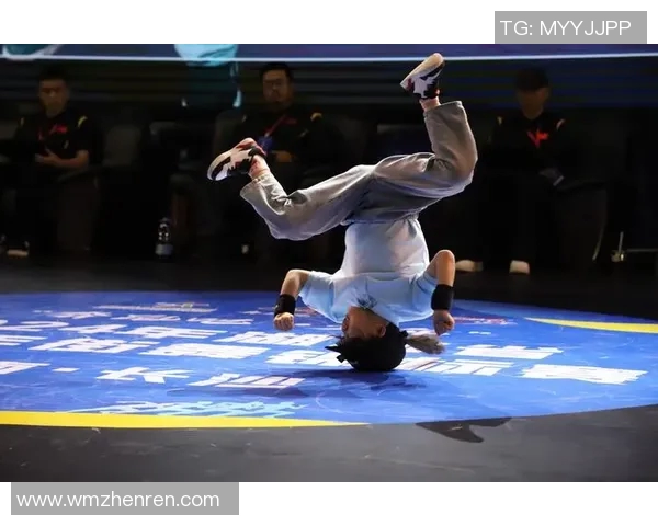 街舞热潮席卷成都街舞队技术探讨与体育融合的全新视角