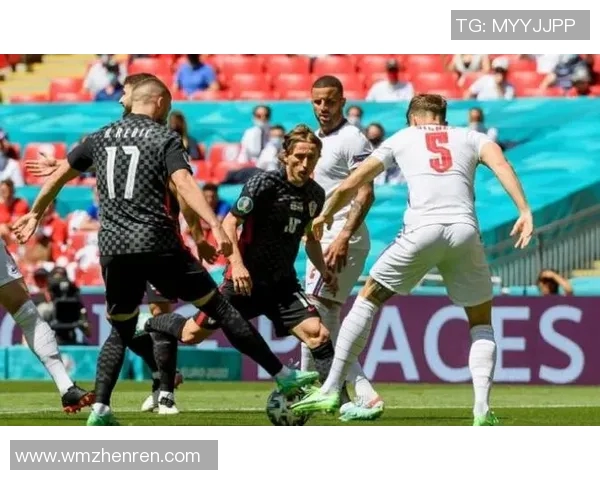 赛后复盘上海羽毛球队与广州羽毛球队实力对决的精彩分析与展望